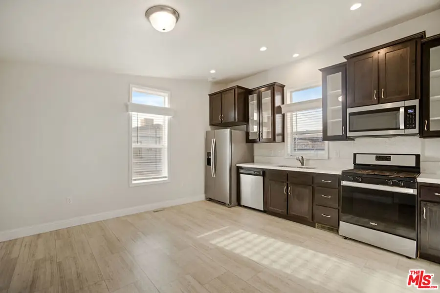 8250 Lankershim Boulevard #196, North Hollywood, CA 91605 - #2