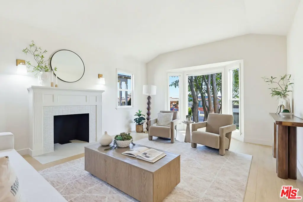 9631 S Harvard Boulevard, Los Angeles, CA 90047 - #1