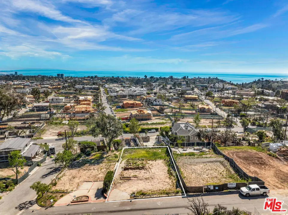 15208 Whitfield Avenue, Pacific Palisades, CA 90272 - #1