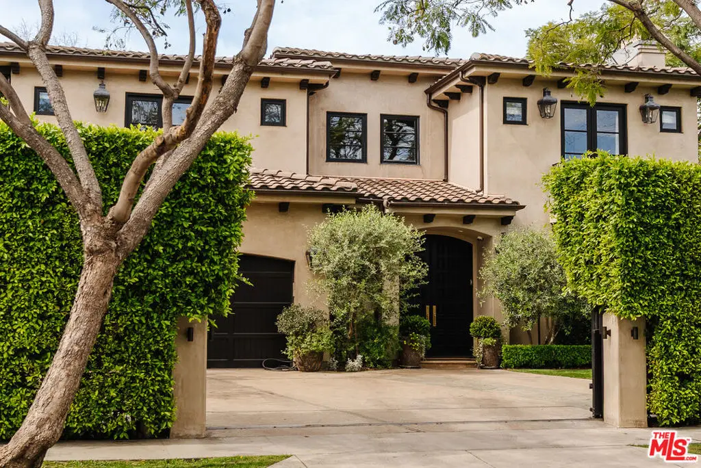 11432 Aqua Vista Street, Studio City, CA 91604 - #1