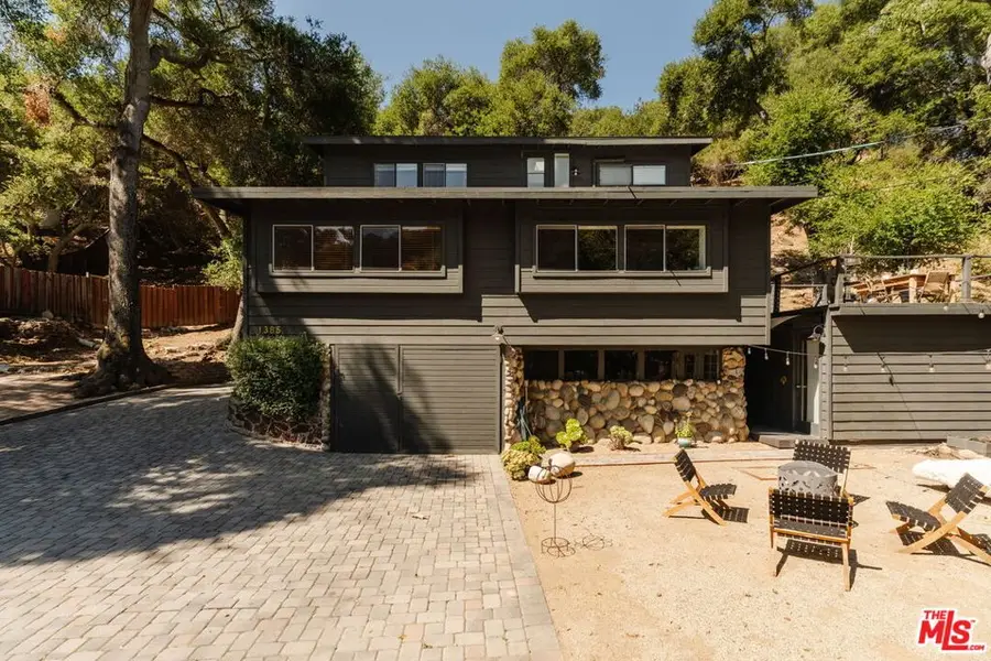1385 Oakwood Drive, Topanga, CA 90290 - #2