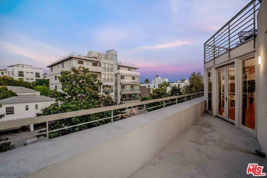 1645 Malcolm Avenue #302, Los Angeles, CA 90024 - #2