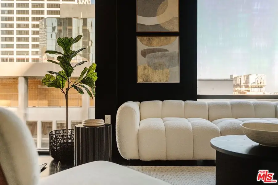 655 S Hope Street #1401, Los Angeles, CA 90017 - #3