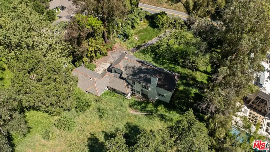 2221 Benedict Canyon Drive, Beverly Hills, CA 90210 - #3