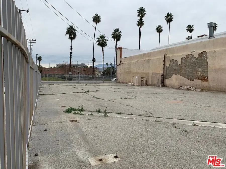 3800 Commerce Street, Riverside, CA 92507 - #3