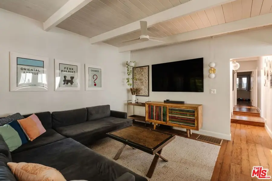 8404 Kirkwood Drive, Los Angeles, CA 90046 - #3