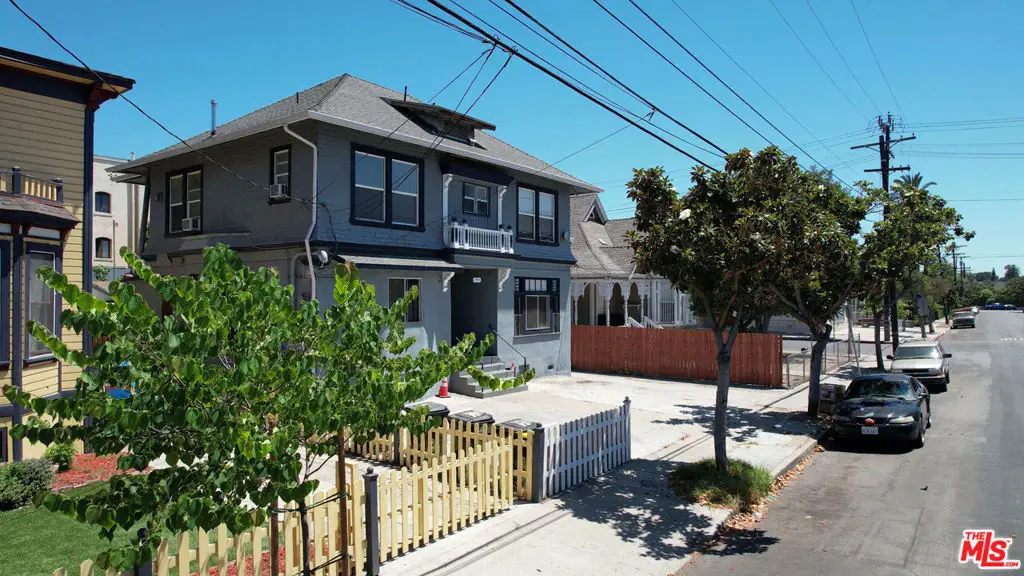 1978 Bonsallo Avenue, Los Angeles, CA 90007 - #1