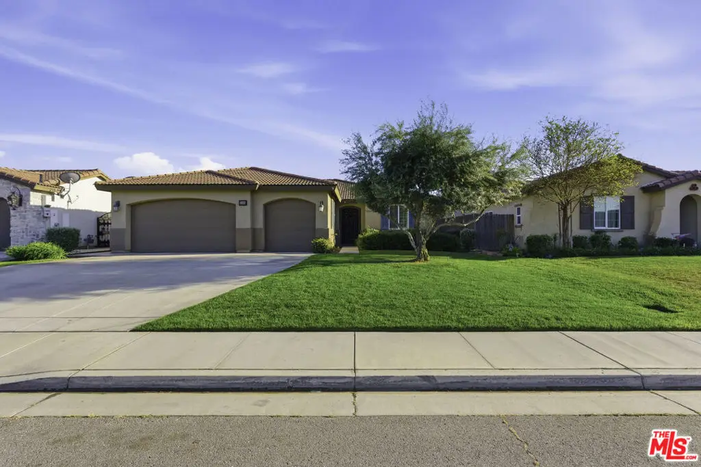 5808 Moonstone Peak Drive, Bakersfield, CA 93313 - #1