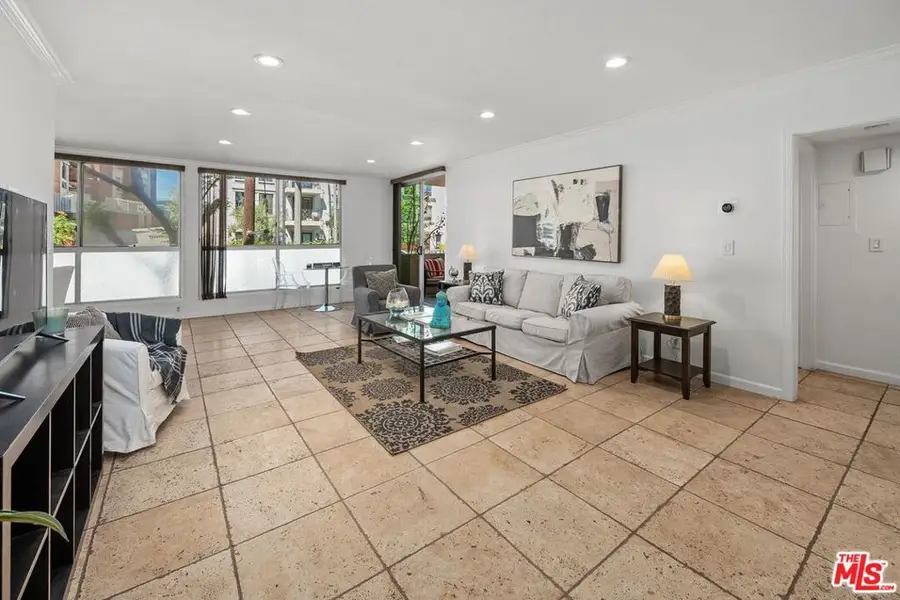 11970 Montana Avenue #102, Los Angeles, CA 90049 - #2