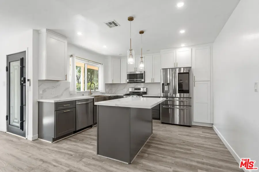 19007 Vanowen Street, Reseda, CA 91335 - #2