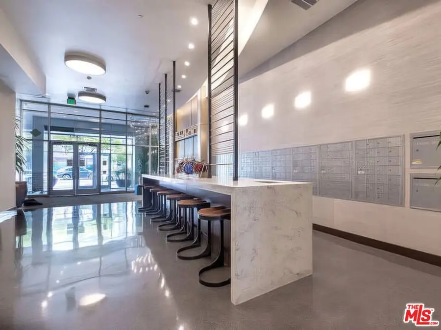 3810 Wilshire Boulevard #1012, Los Angeles, CA 90010 - #2