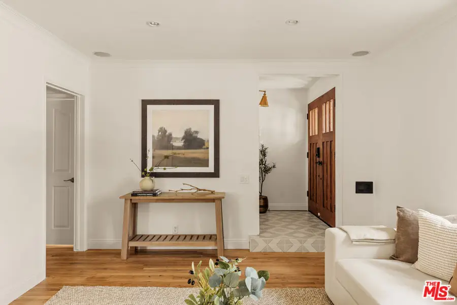 7805 Denrock Avenue, Los Angeles, CA 90045 - #3