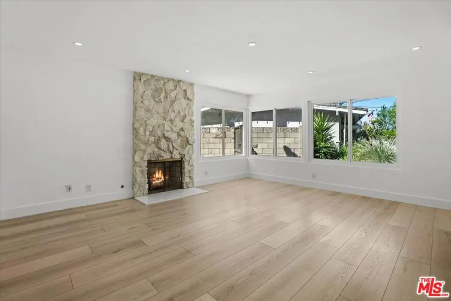 4810 Rosa Road, Woodland Hills, CA 91364 - #3