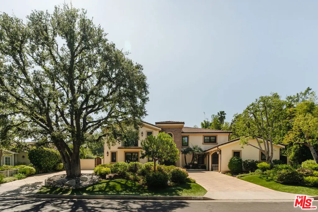 17236 Weddington Street, Encino, CA 91316 - #1