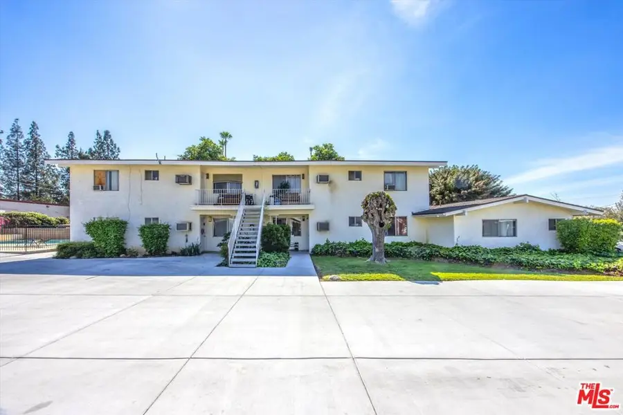 32 N San Mateo Street, Redlands, CA 92373 - #2