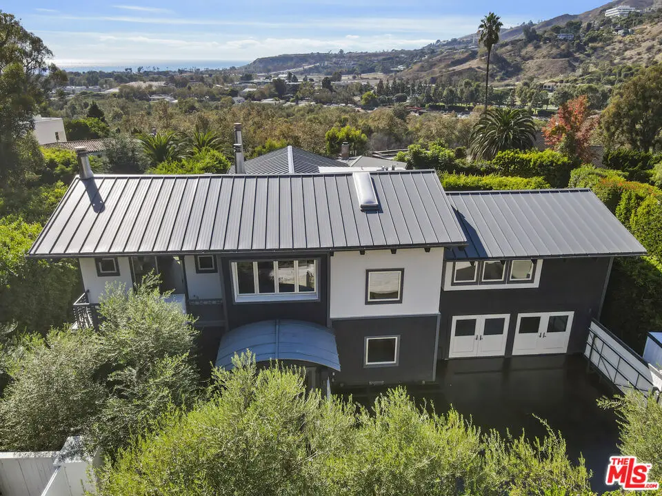 3631 Serra Road, Malibu, CA 90265 - #1