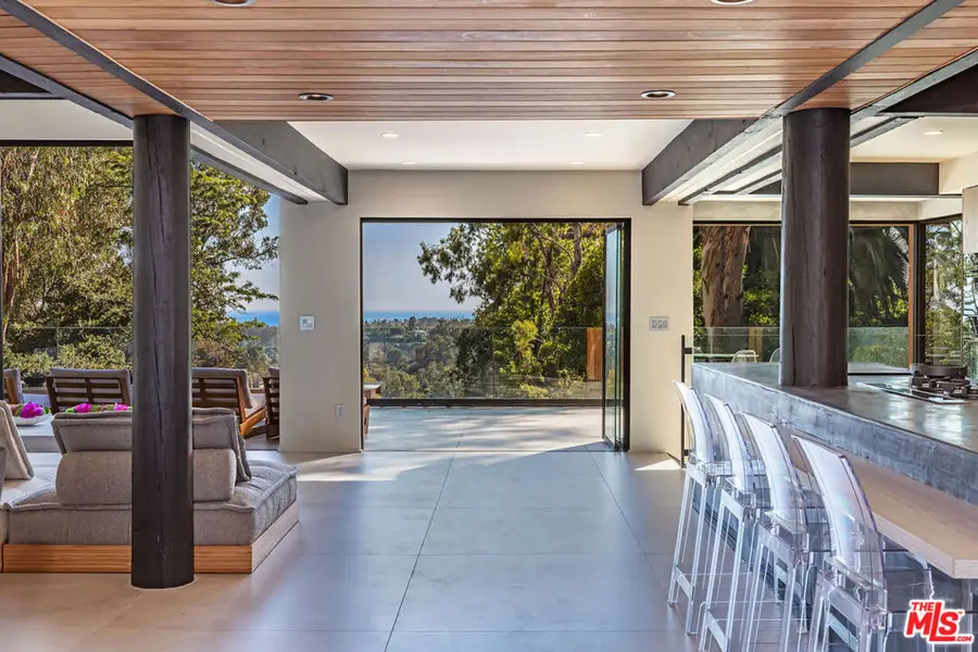 1509 Amalfi Drive, Pacific Palisades, CA 90272 - #3