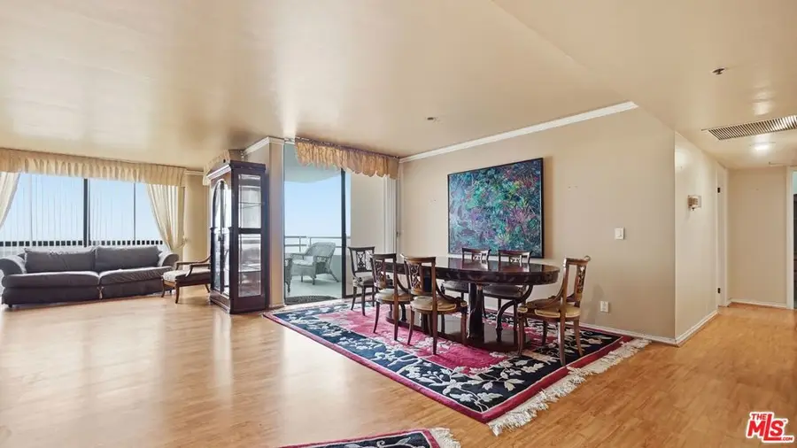 345 Pioneer Drive #902, Glendale, CA 91203 - #3