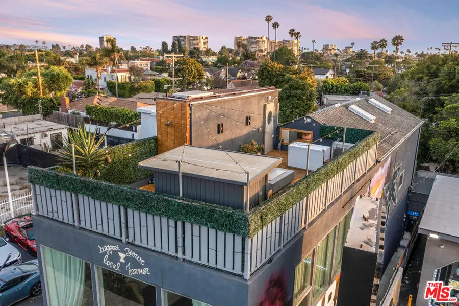 2515 Lincoln Boulevard, Venice, CA 90291 - #2