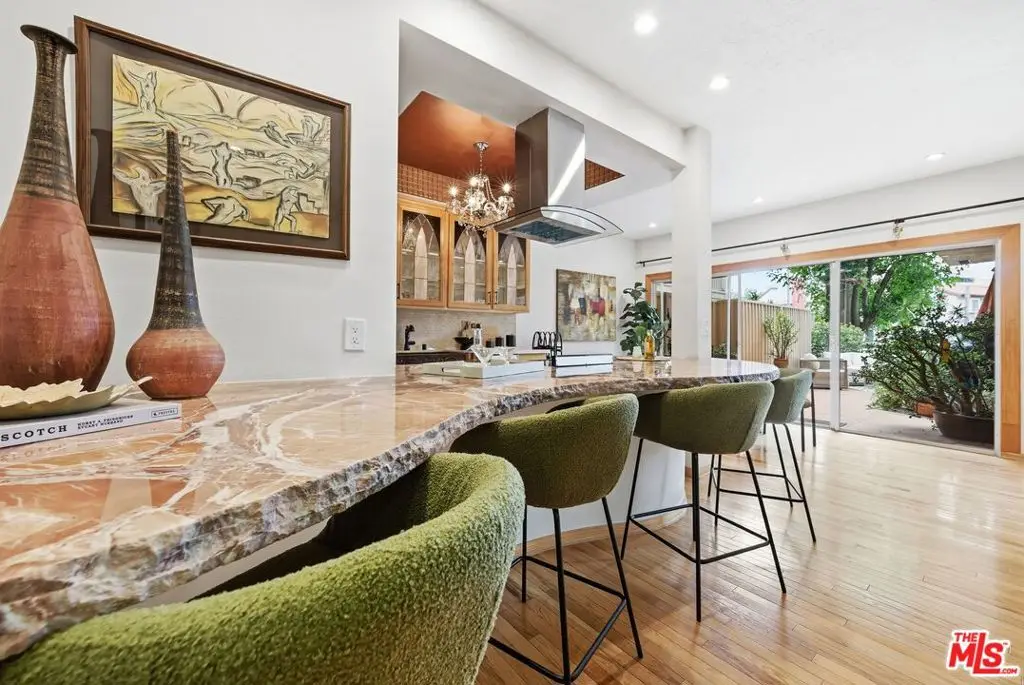 612 S Barrington Avenue #213, Los Angeles, CA 90049 - #1