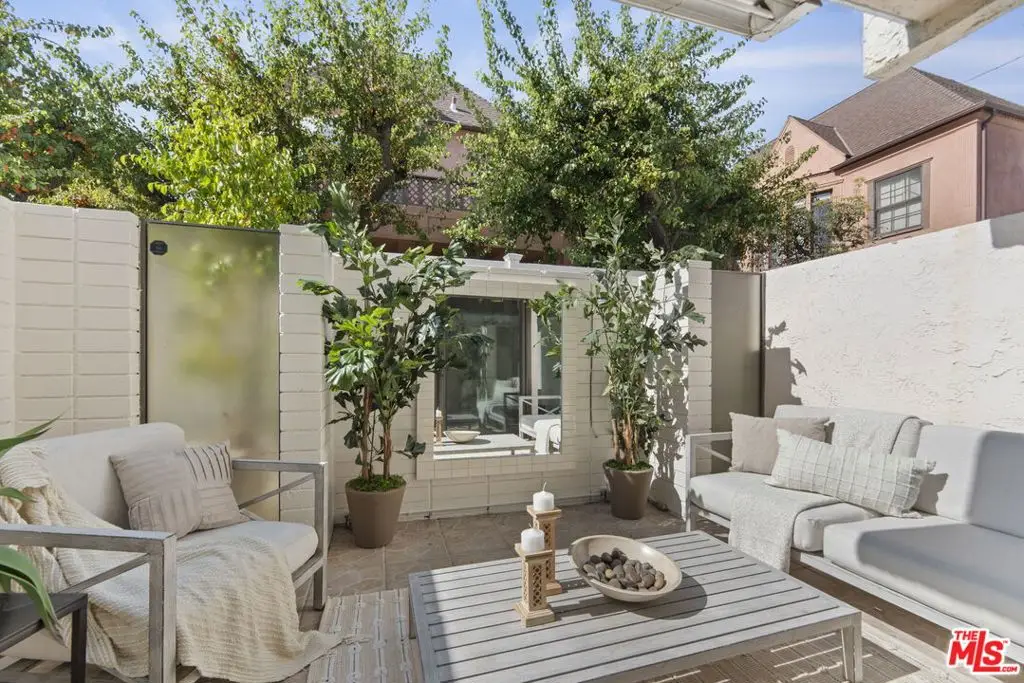 9501 W Olympic Boulevard, Beverly Hills, CA 90212 - #1