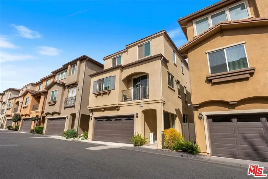 11926 Olive Glen Lane, Los Angeles, CA 90047 - #3