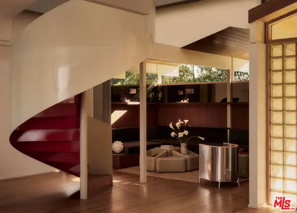 3112 Chandelle Road, Los Angeles, CA 90046