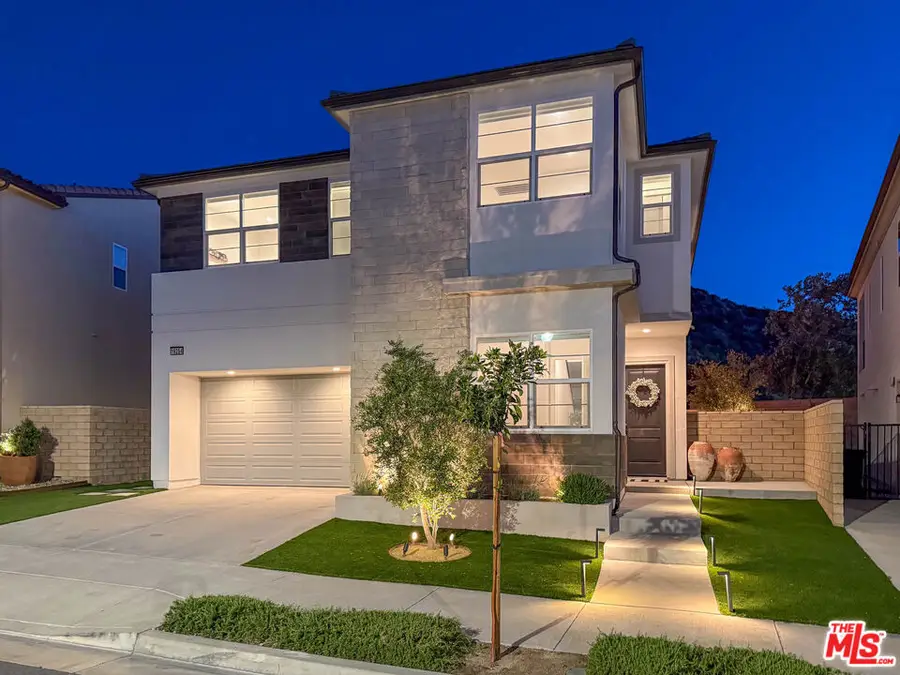 19254 Blackthorn Drive, Santa Clarita, CA 91351 - #2