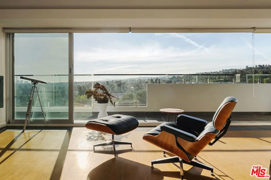 838 N Doheny Drive #1001, West Hollywood, CA 90069 - #3