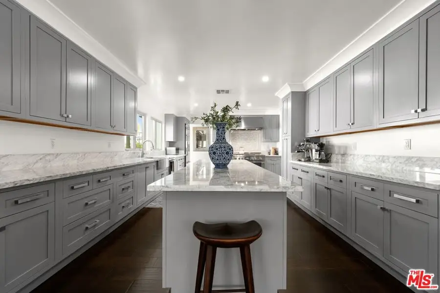 1940 N Western Avenue, Los Angeles, CA 90027 - #3