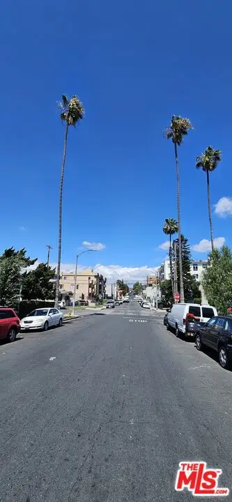 178 N Mariposa Avenue, Los Angeles, CA 90004 - #3