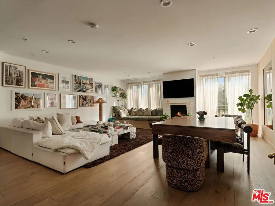 10648 Woodbridge Street #306, Toluca Lake, CA 91602 - #2