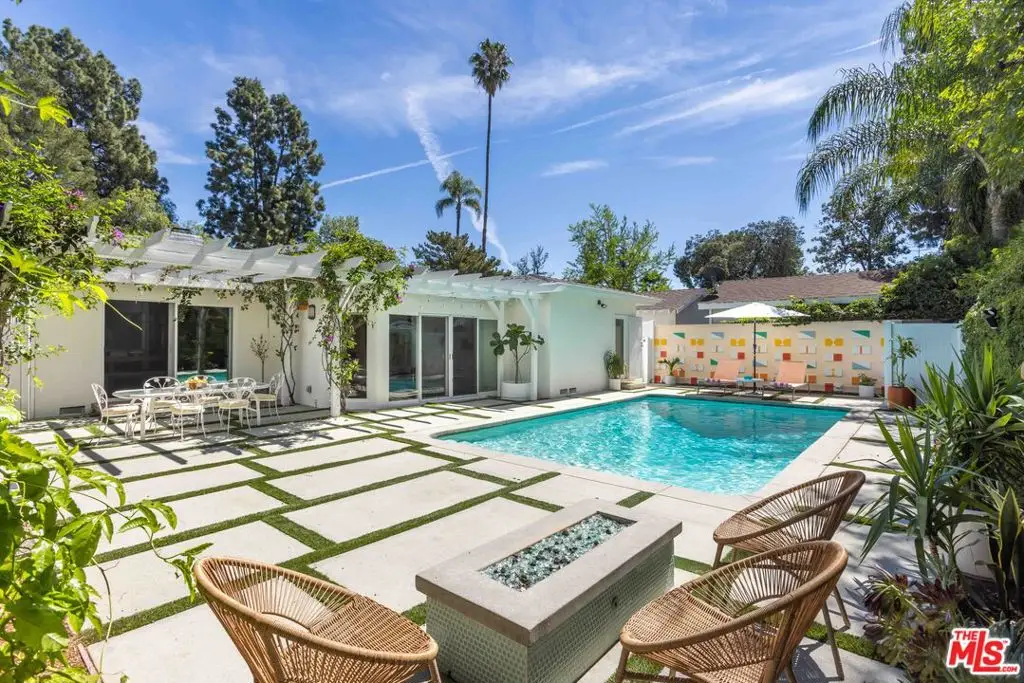 5719 Rhodes Avenue, Valley Village, CA 91607 - #1