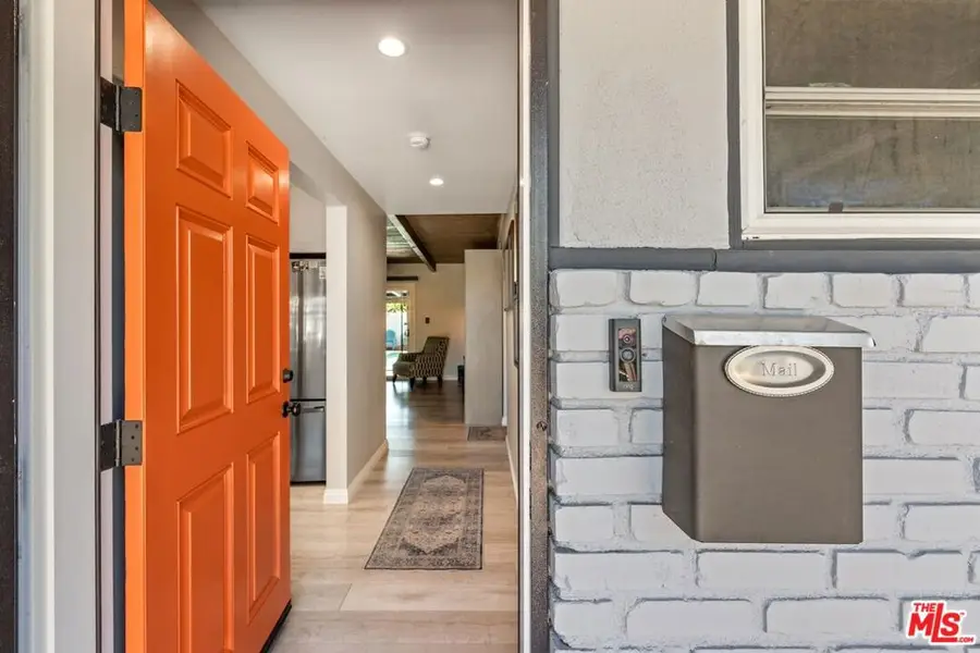 16852 Citronia Street, Northridge, CA 91343 - #2