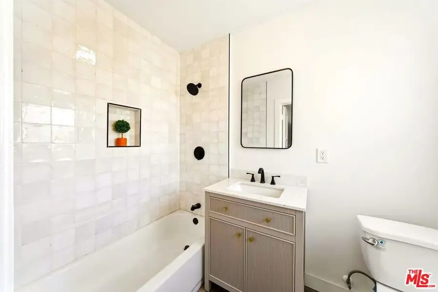 838 E 90th Street, Los Angeles, CA 90002 - #3