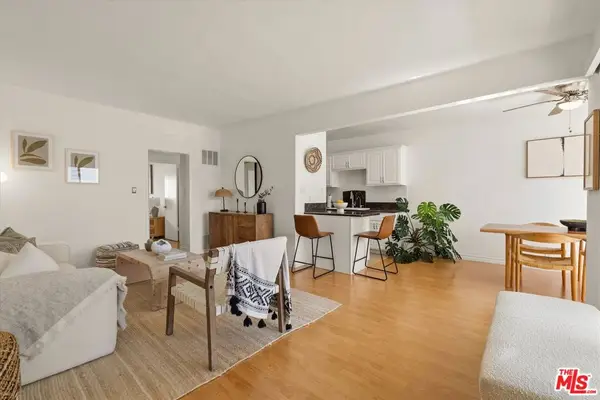 2621 Centinela Avenue #18, Santa Monica, CA 90405