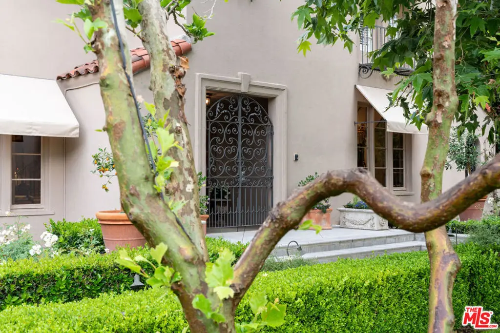 433 S Arden Boulevard, Los Angeles, CA 90020 - #1