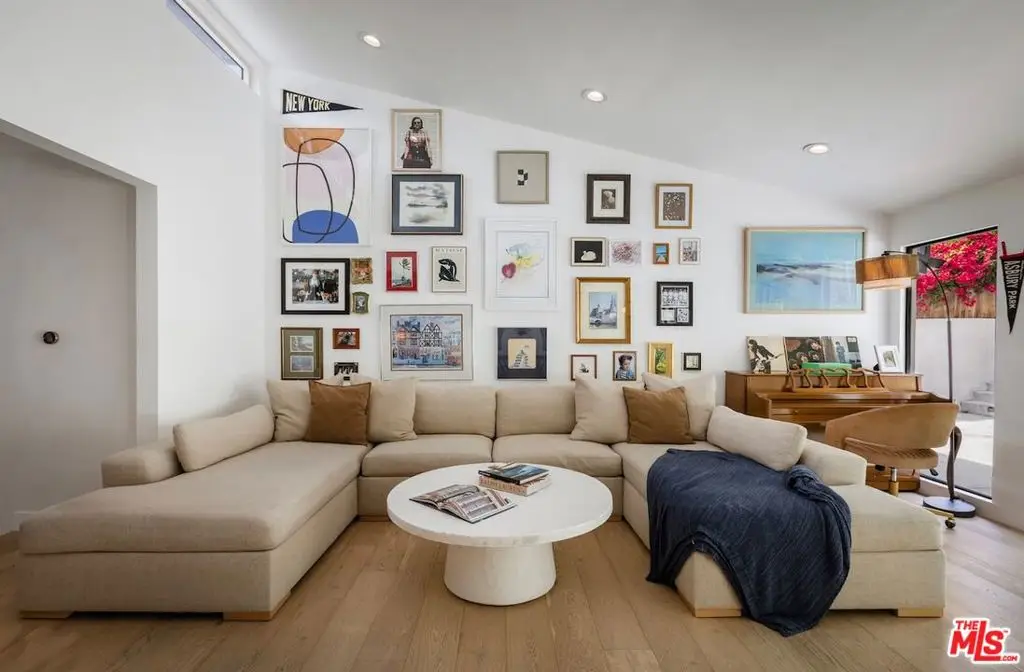 3991 Prospect Avenue, Los Angeles, CA 90027 - #1