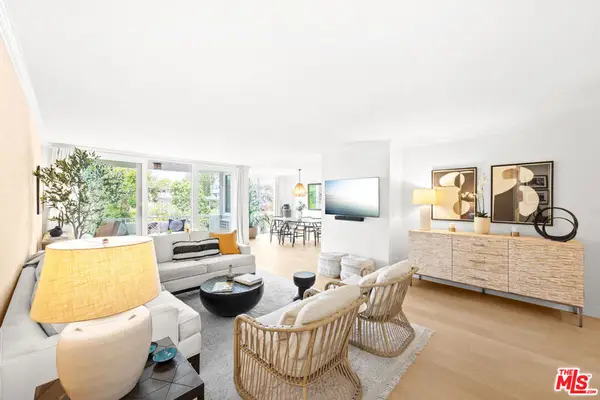 11918 Kiowa Avenue #201, Los Angeles, CA 90049