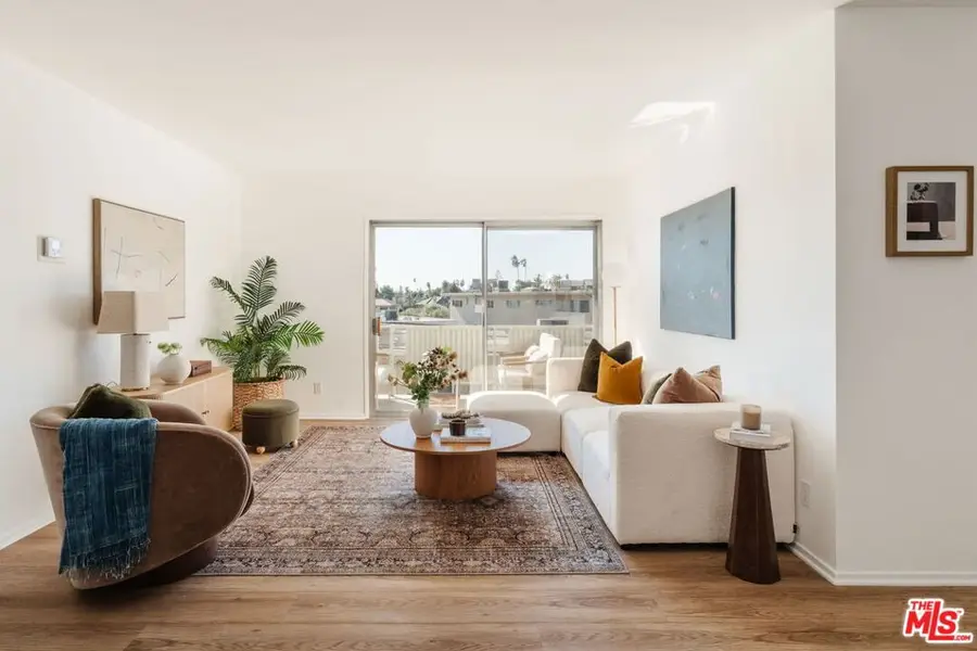 6251 Coldwater Canyon Avenue #310, Valley Glen, CA 91606 - #2