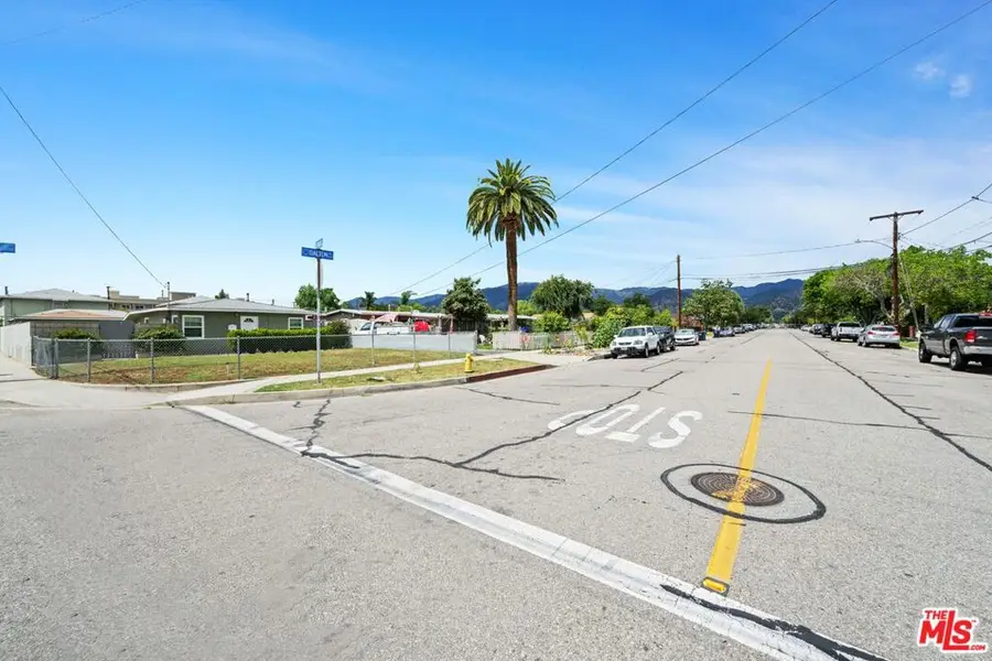 101 N Dalton Avenue, Azusa, CA 91702 - #3