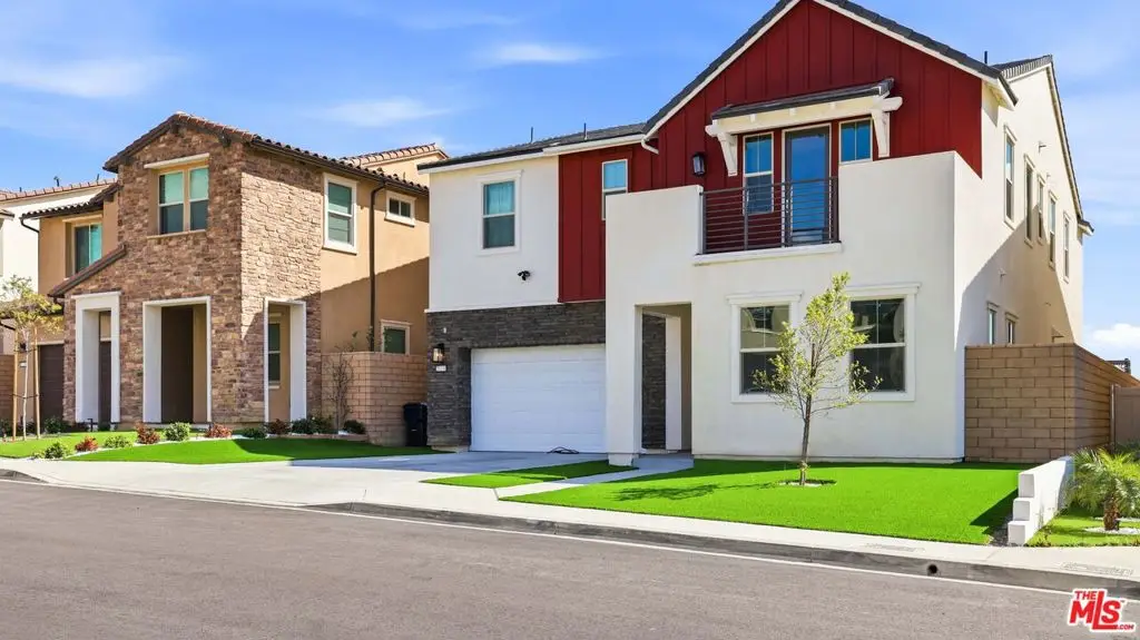 21230 W Wildflower Way, Chatsworth, CA 91311 - #1