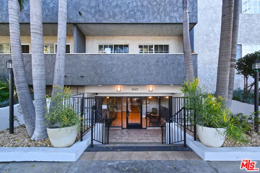 4140 Warner Boulevard #302, Burbank, CA 91505 - #3