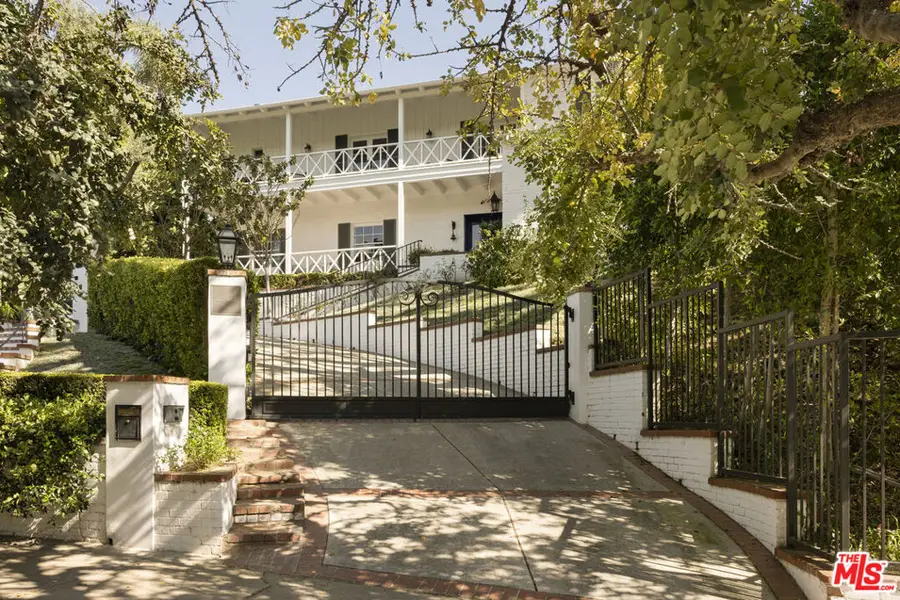 10428 Wyton Drive, Los Angeles, CA 90024 - #3