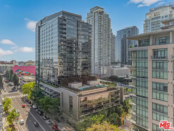 1155 S Grand Avenue #1707, Los Angeles, CA 90015