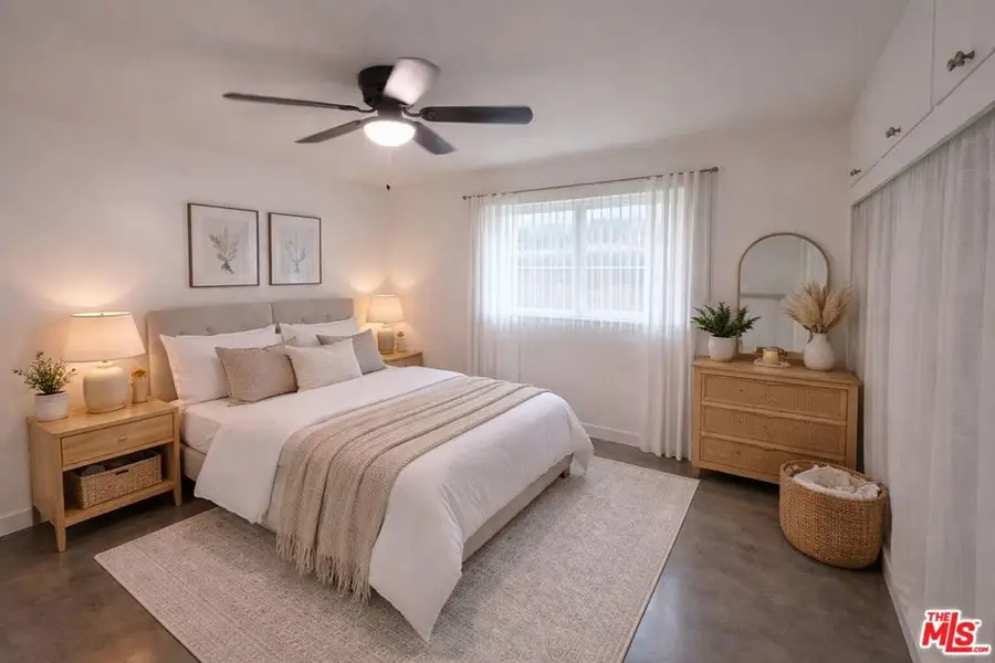 8520 Sunland Boulevard #11, Sun Valley, CA 91352 - #2