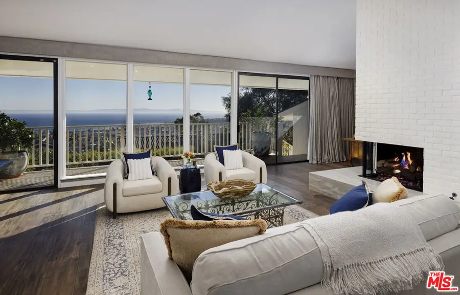 624 Las Alturas Road, Santa Barbara, CA 93103 - #2