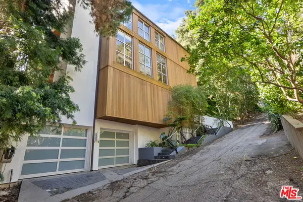 9976 Westwanda Drive, Beverly Hills, CA 90210