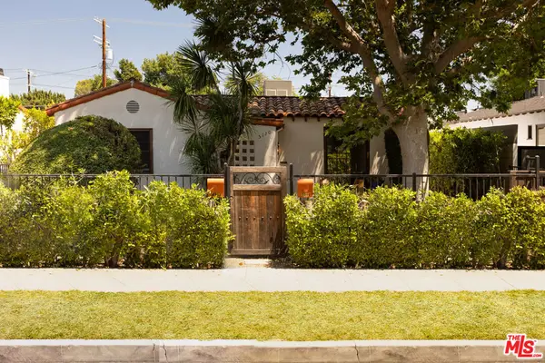 5120 Willowcrest Avenue, North Hollywood, CA 91601