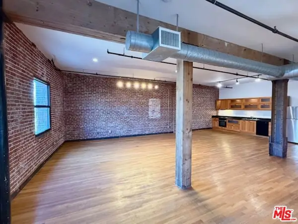 215 S Santa Fe Avenue #4, Los Angeles, CA 90012